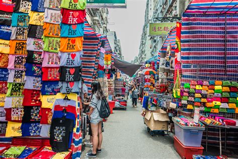 street markets hong kong